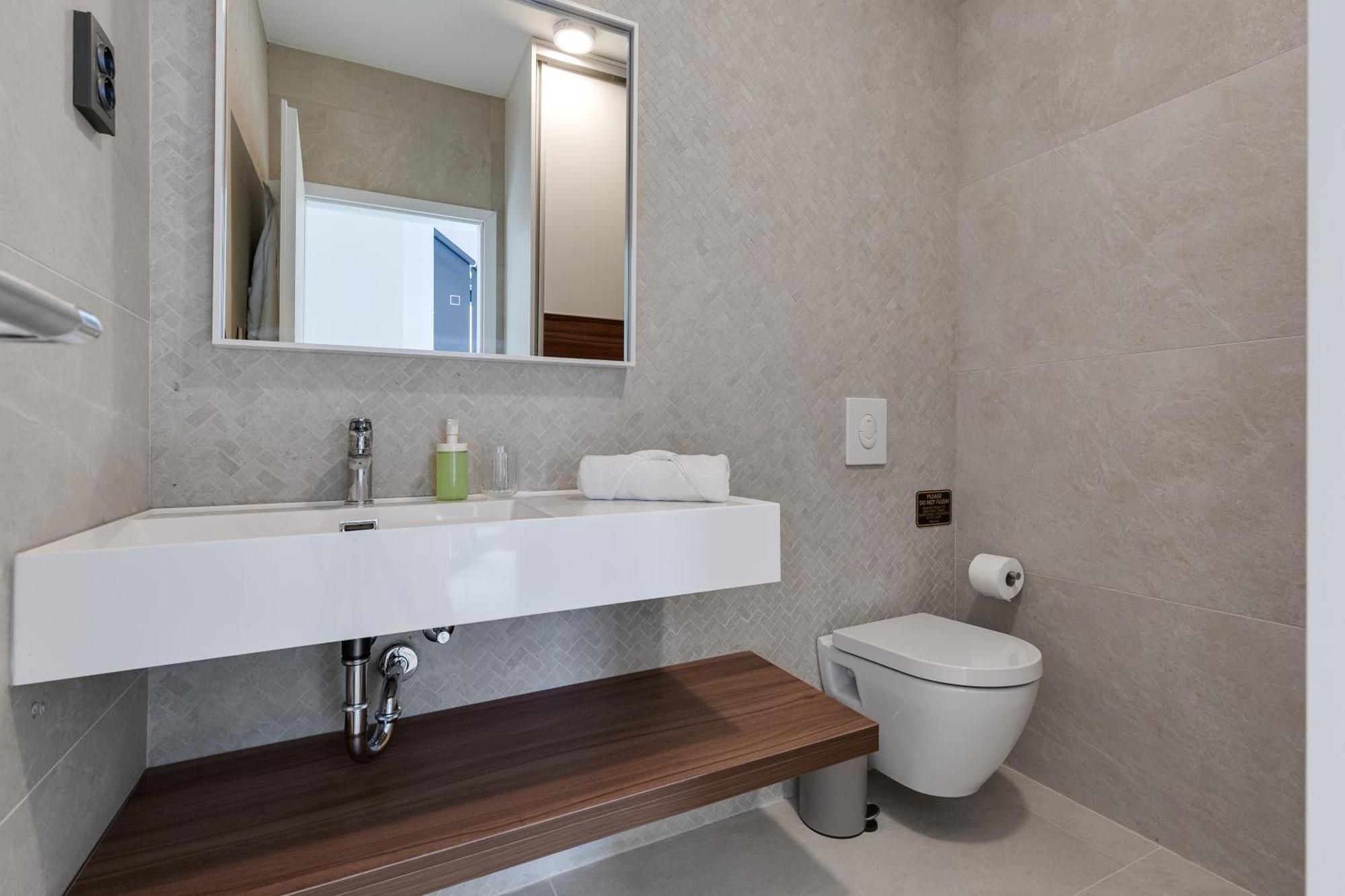 Villa T, Spacious With Heated Pool, Hot Tub & Sauna Rastevic 外观 照片